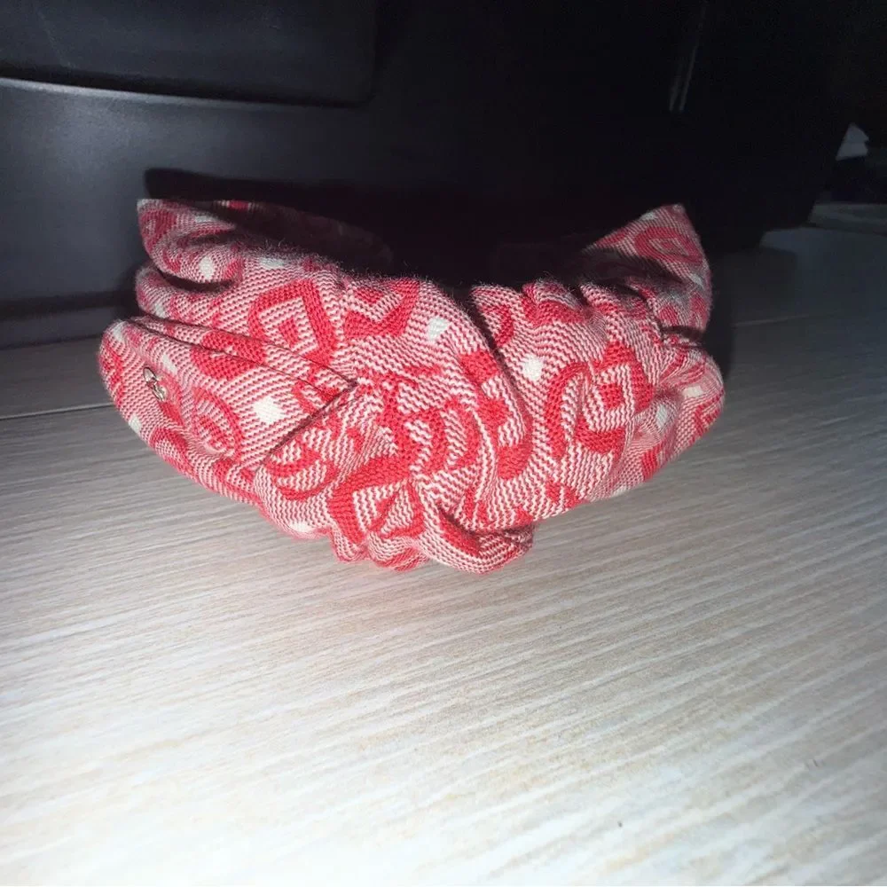 Brand new with tags and box Gucci Kids Head band